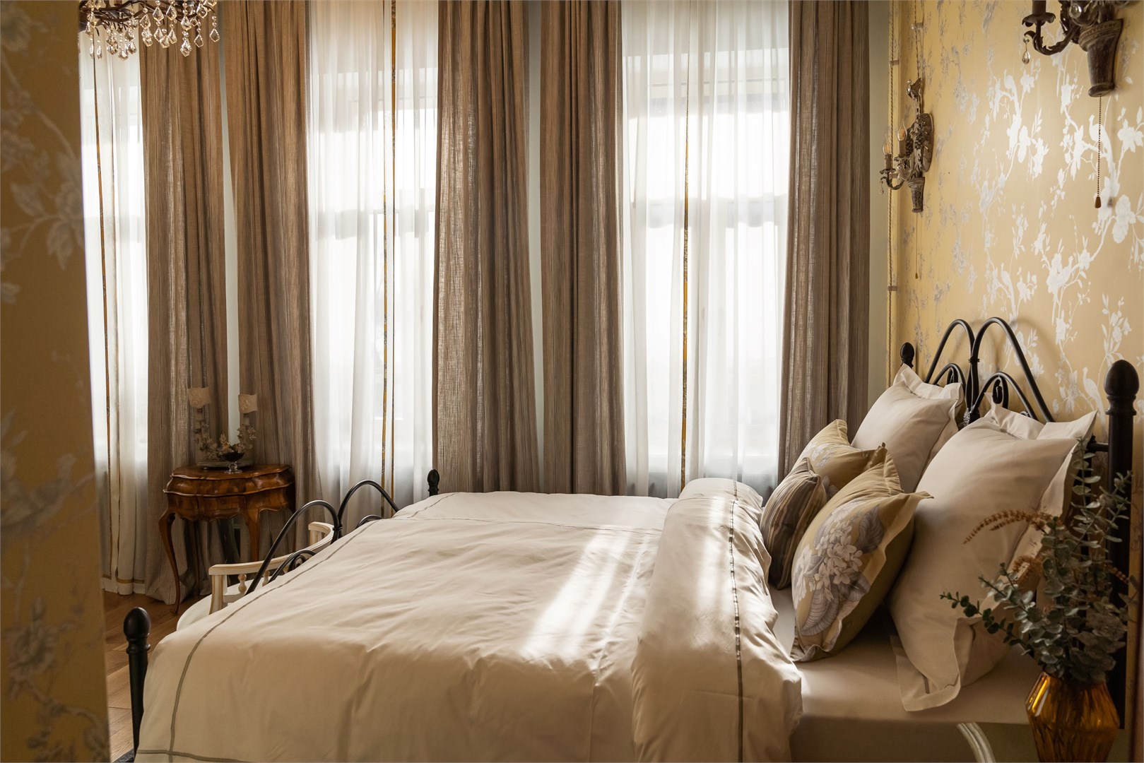 Жёлтый номер в Гостевой дом Дунилово