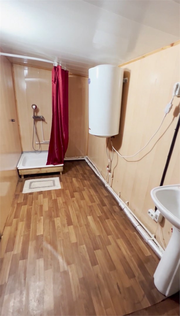 Трехместные домики в Времена года