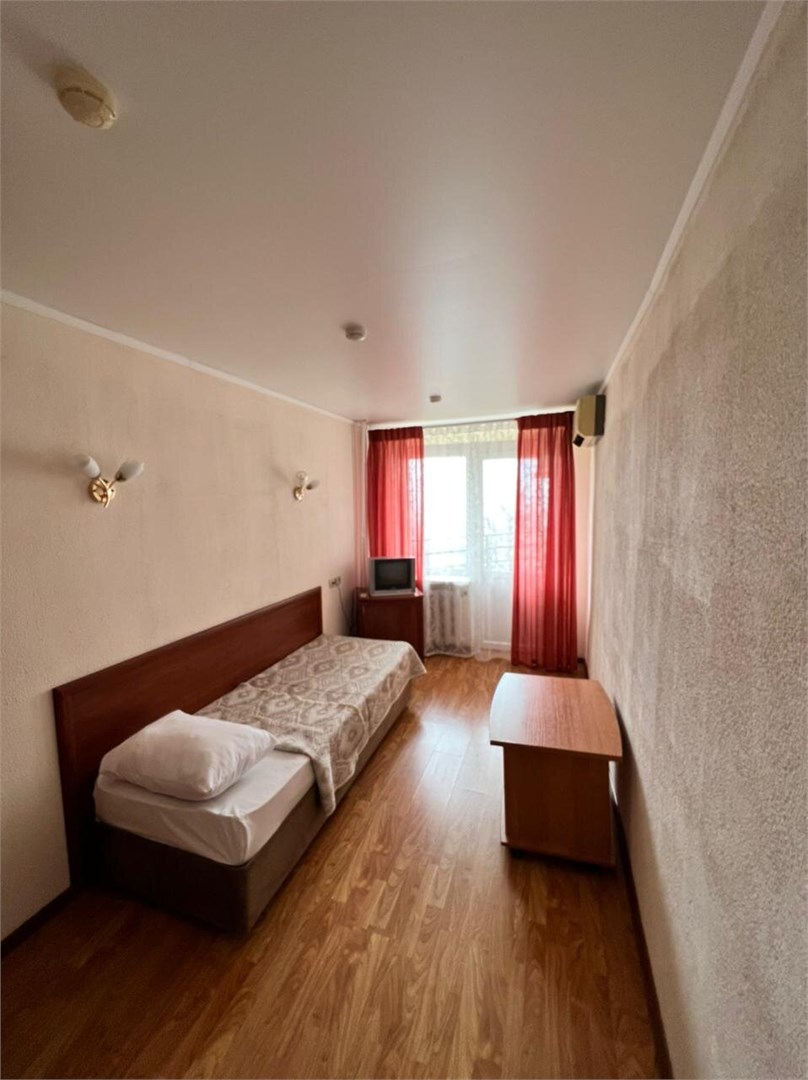 Трехместный (2 взрослых+1 ребенок) в Черномор