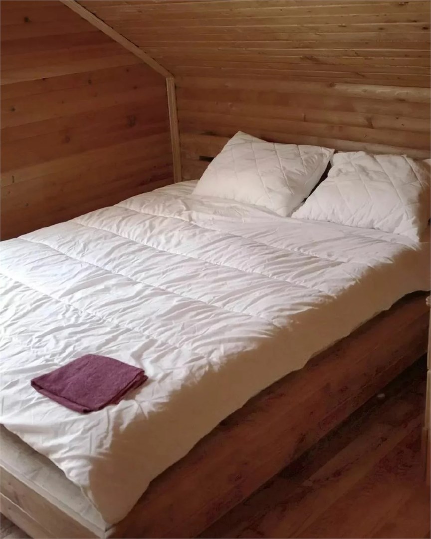 Большой дом целиком в Времена года