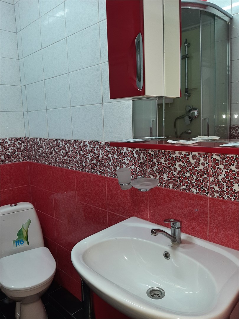 двухкомнатный комфорт (витраж на море) в Дом рыбака