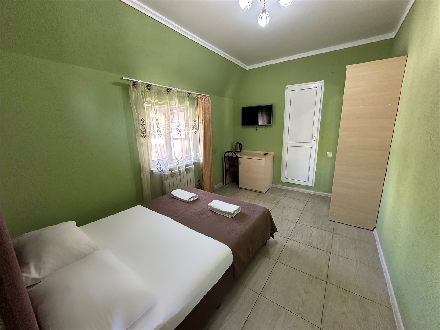 Двухкомнатный Четырехместный Комфорт в Михаил