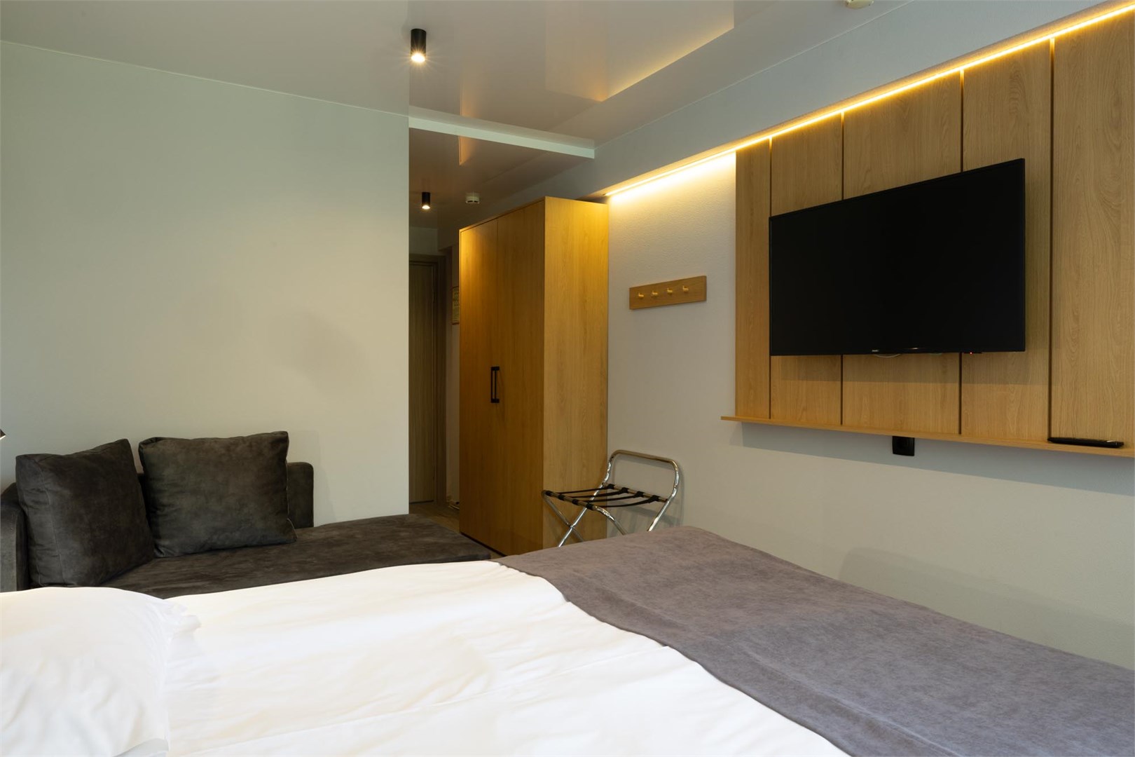 Стандарт улучшенный 2-местный в Azimut Здоровье Ивушка