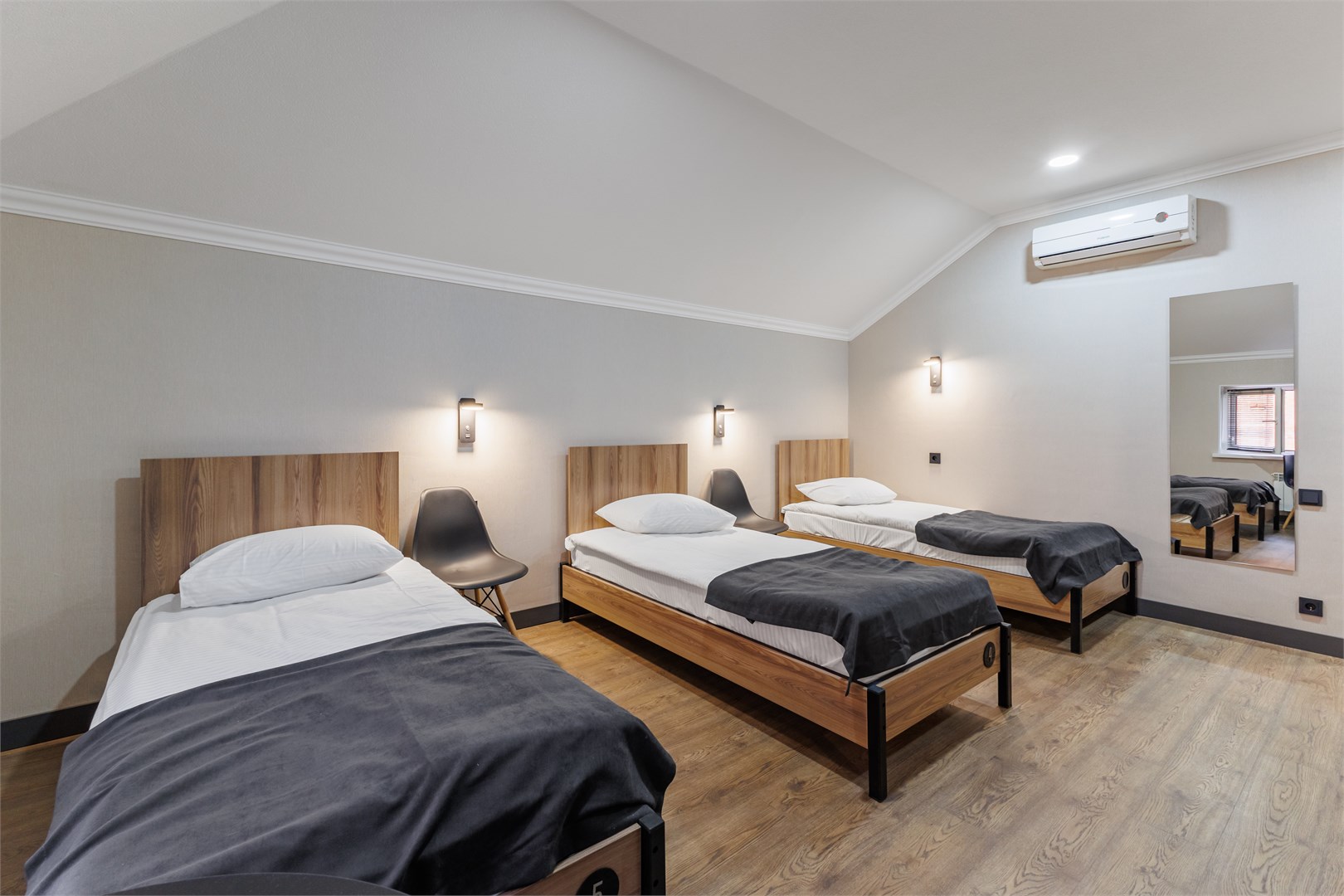 5 местный общий номер в Hohlaend