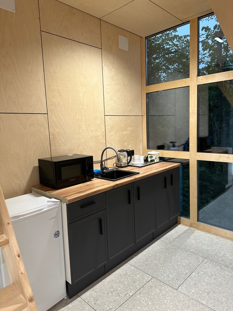 A FRAME 1 в Кобан СПА