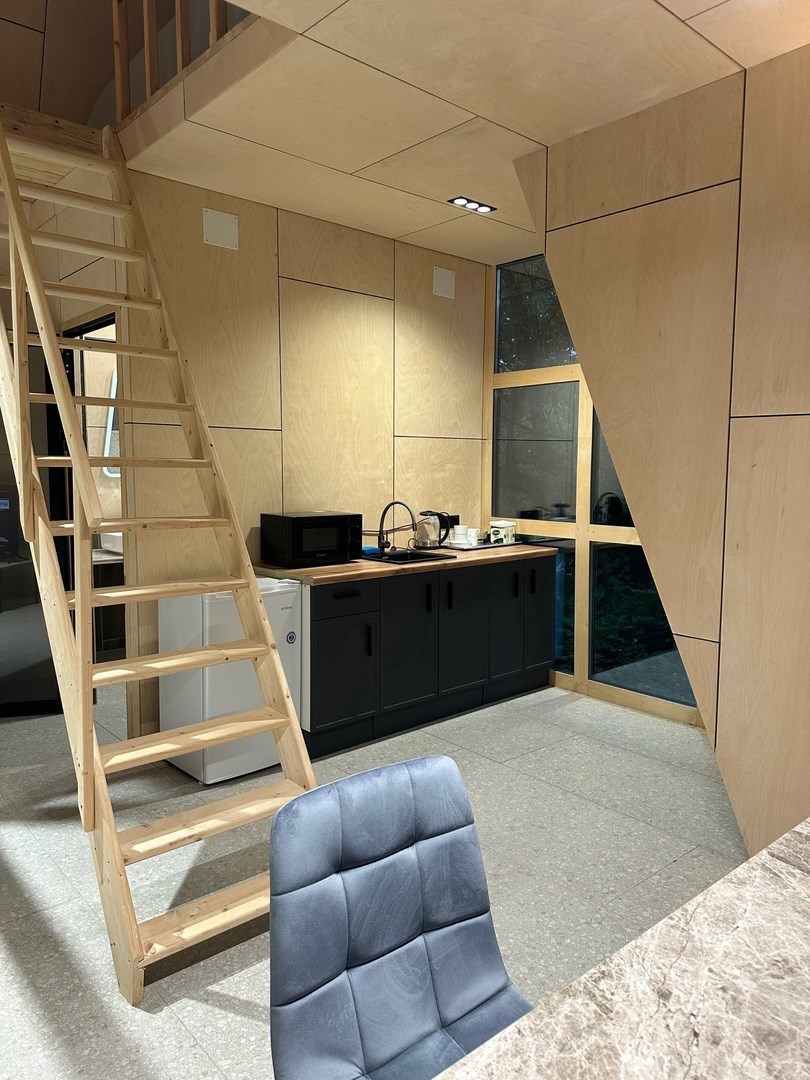 A FRAME 1 в Кобан СПА