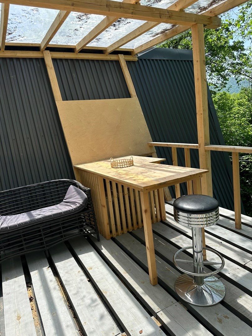 A FRAME 1 в Кобан СПА