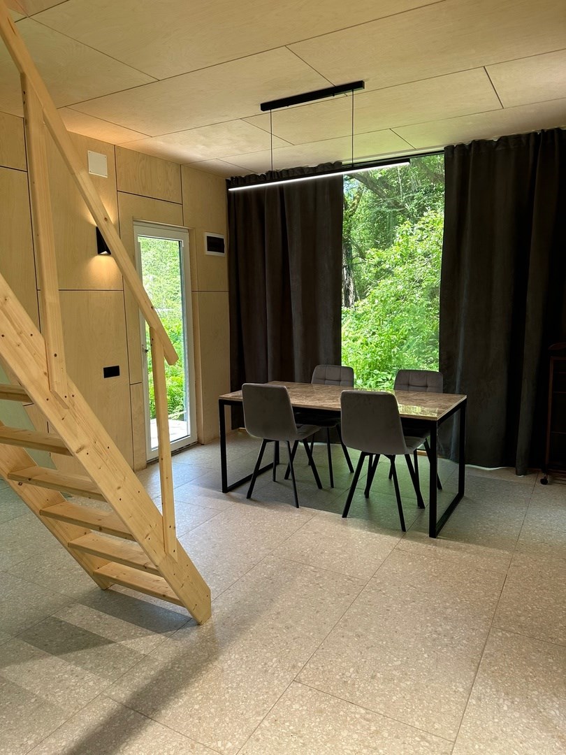 A FRAME 1 в Кобан СПА