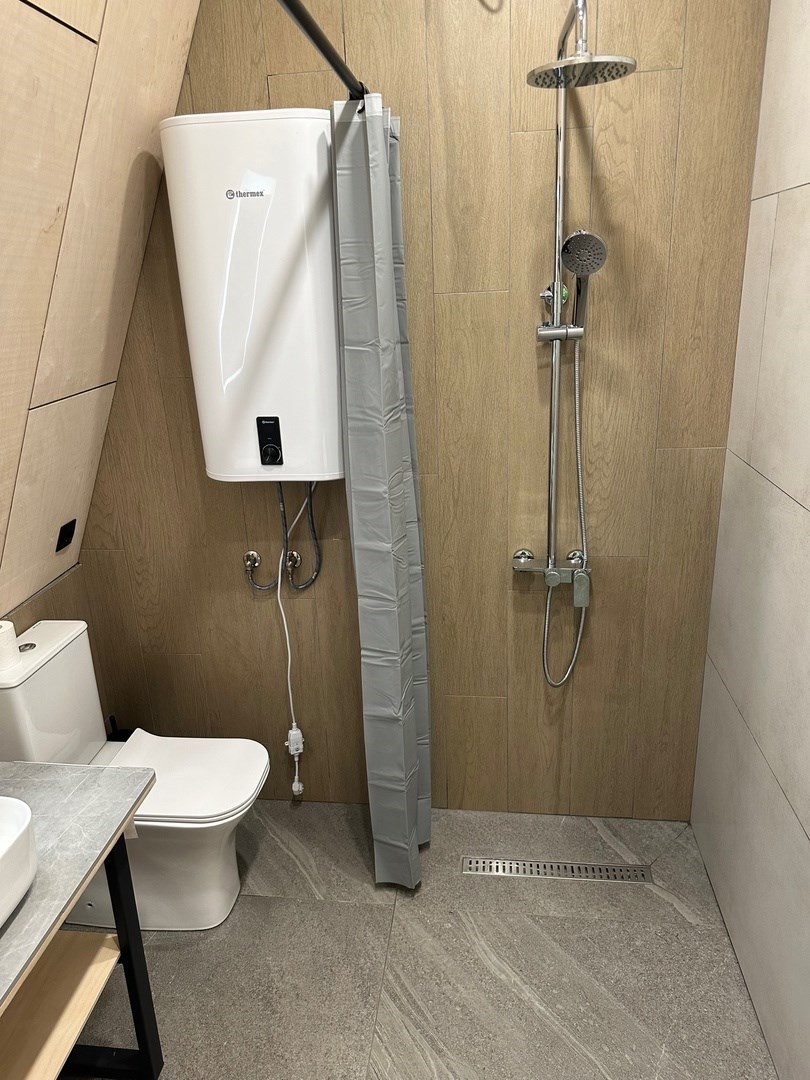 A FRAME 5 в Кобан СПА