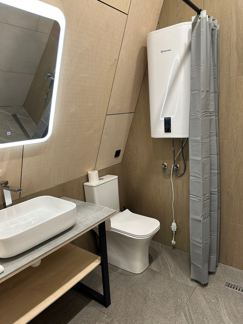 A FRAME 5 в Кобан СПА