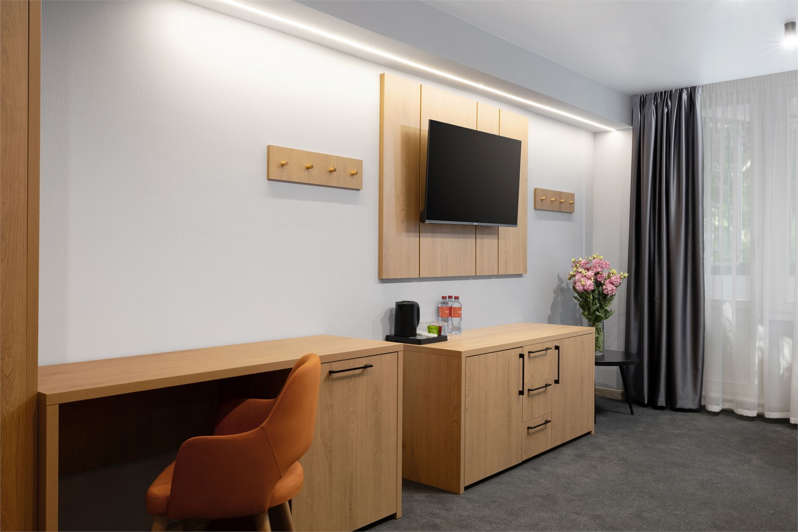 Люкс семейный 2-комнатный в Azimut Здоровье Ивушка