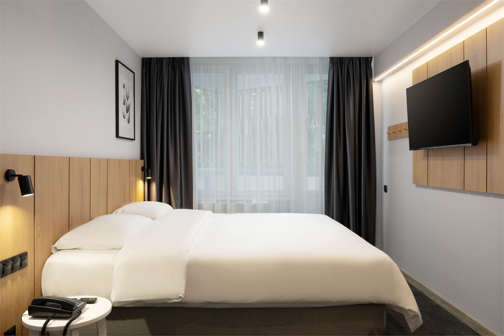 Люкс семейный 2-комнатный в Azimut Здоровье Ивушка