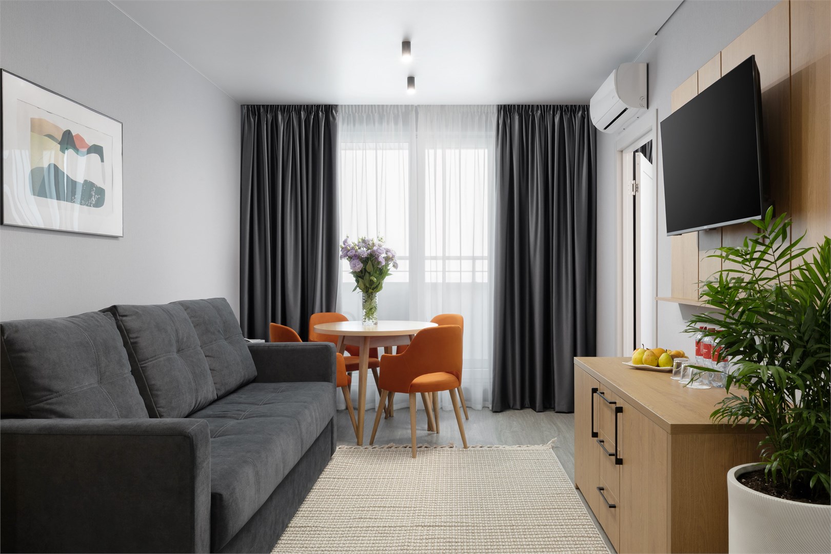 Апартаменты семейные 3-комнатные в Azimut Здоровье Ивушка