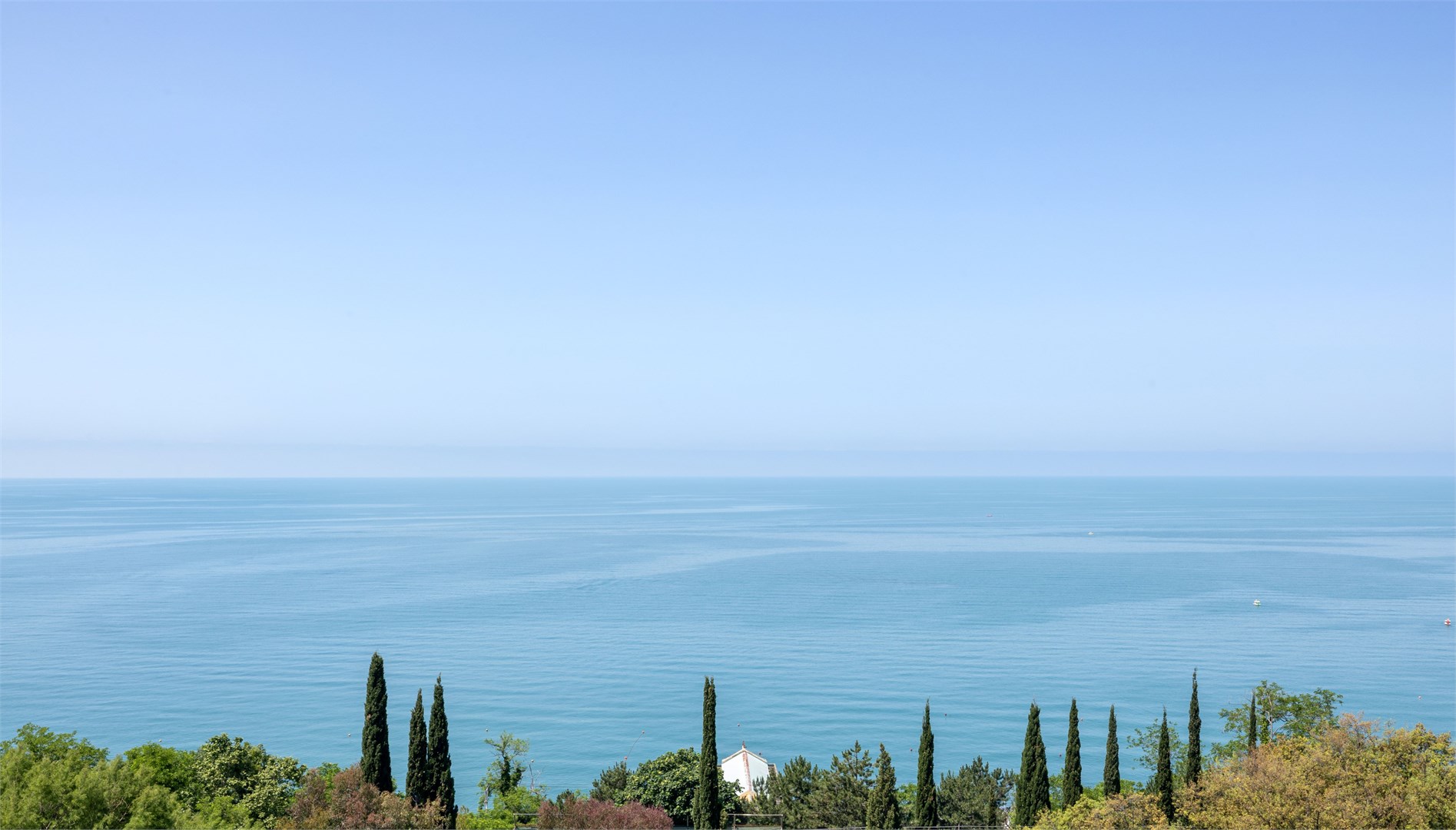 Апартаменты семейные 3-комнатные в Azimut Здоровье Ивушка