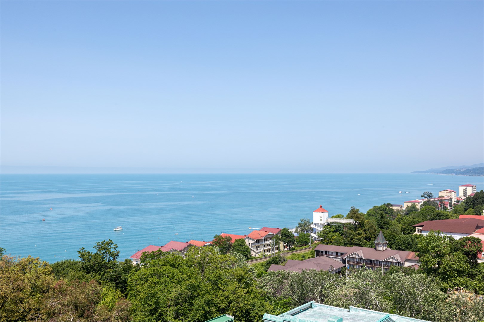 Апартаменты семейные 3-комнатные в Azimut Здоровье Ивушка