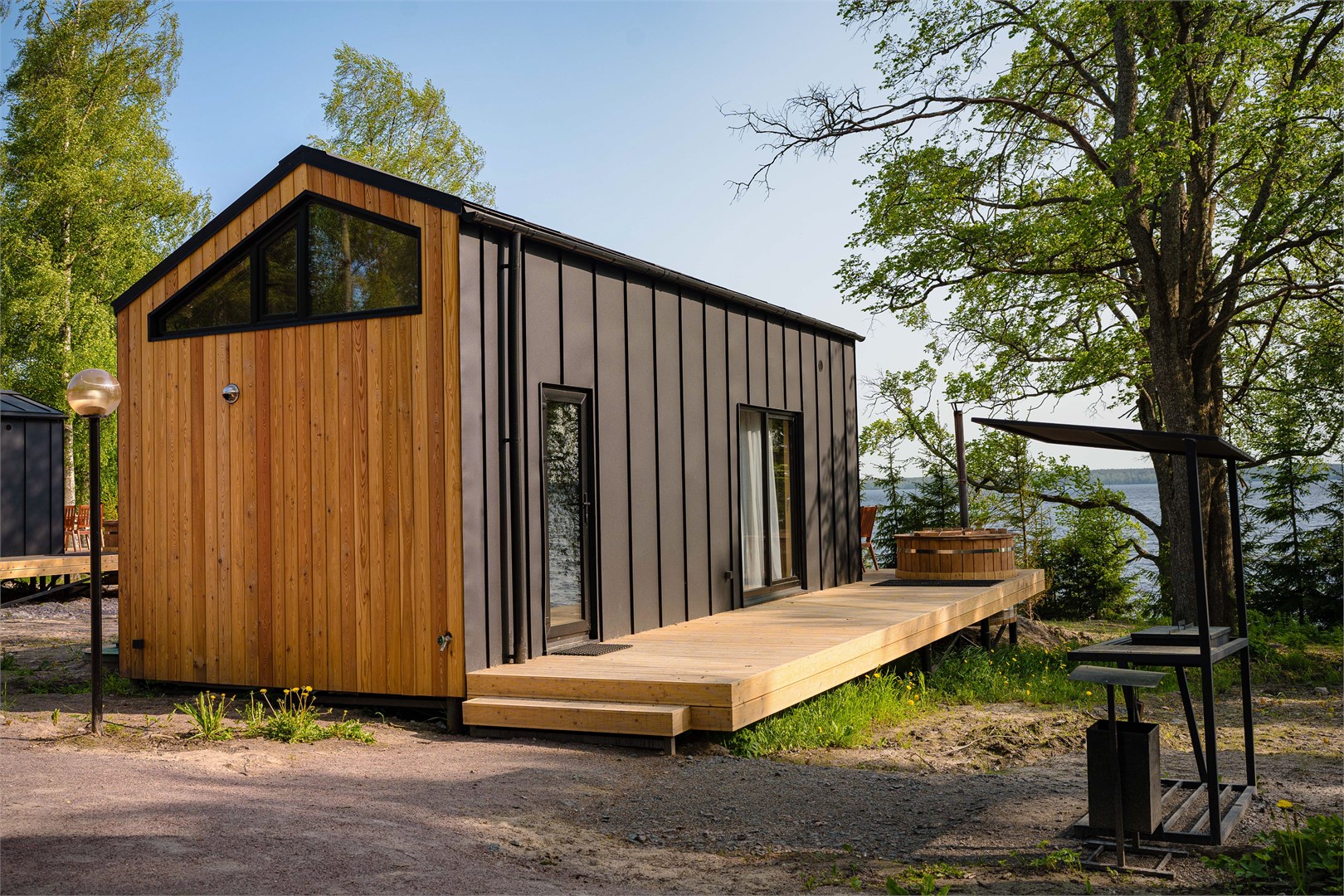 Двухместный Барнхаус на берегу озера в ЭкоPort на Отрадном