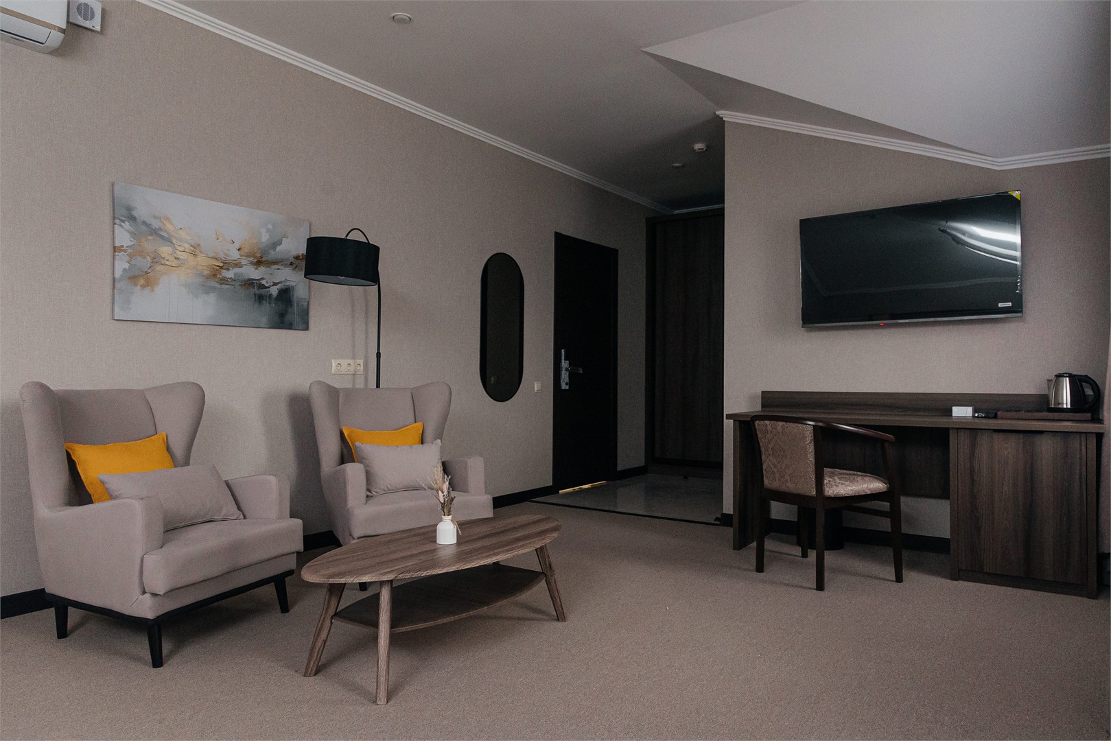 GRAND DELUXE в Алекс Роял
