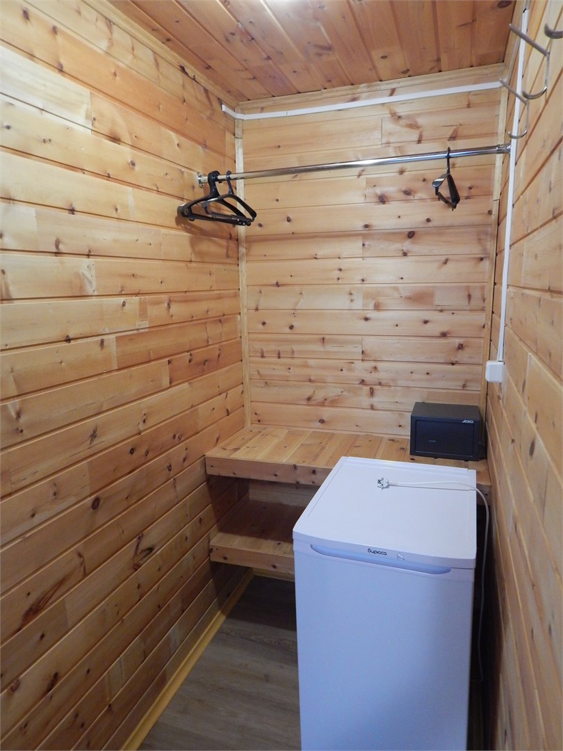 СТ + (Стандарт с двумя кроватями, балконом и видом на реку) в Алтан