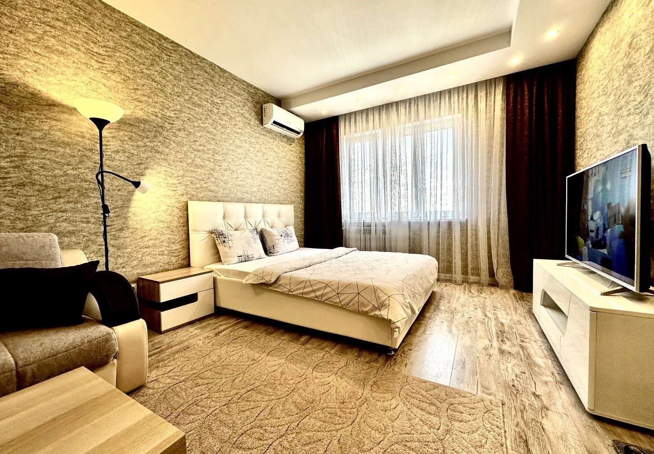 ул.Маршала Устинова  1 в Fresh Room