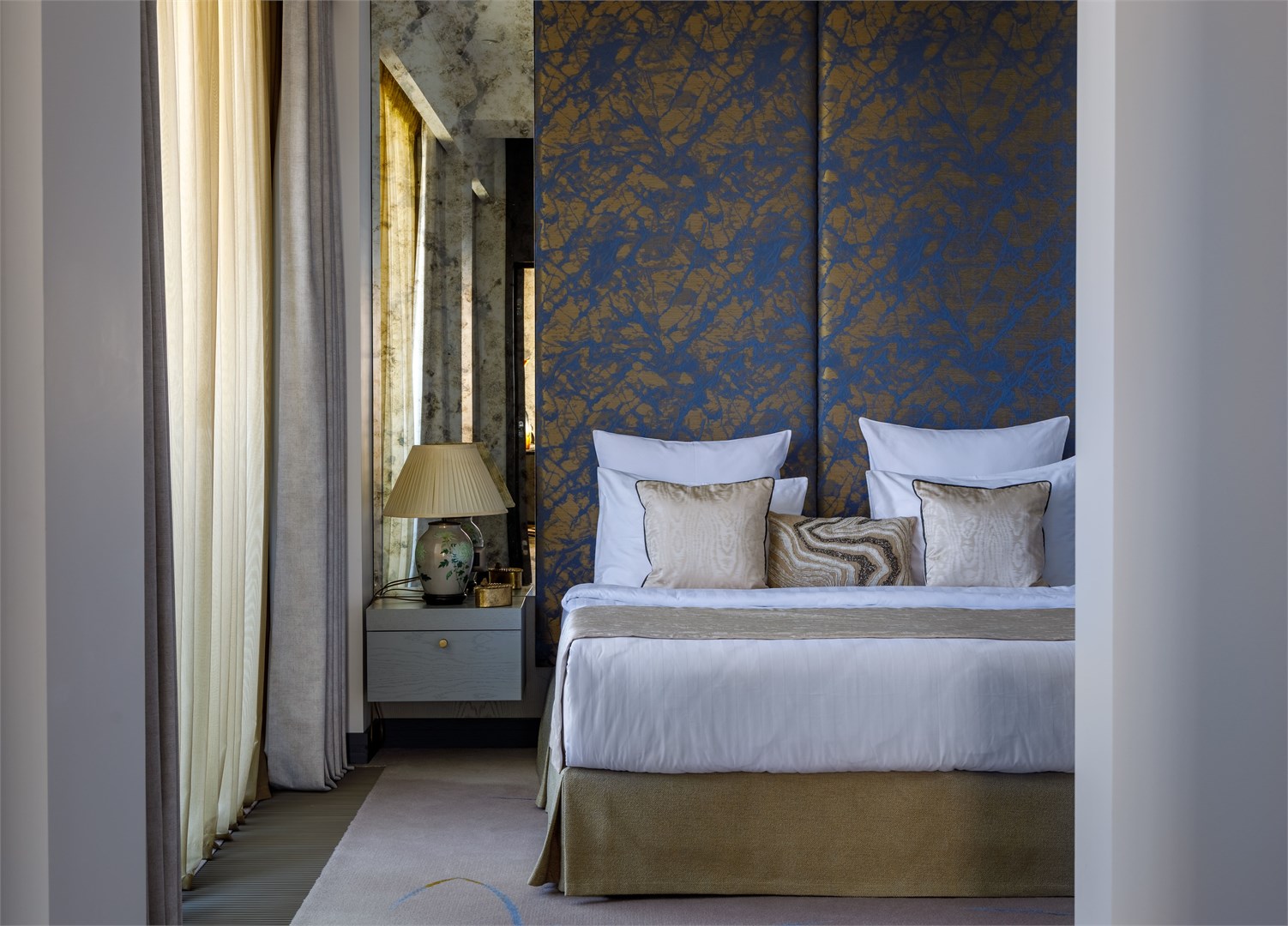 Фотография Посольский Люкс