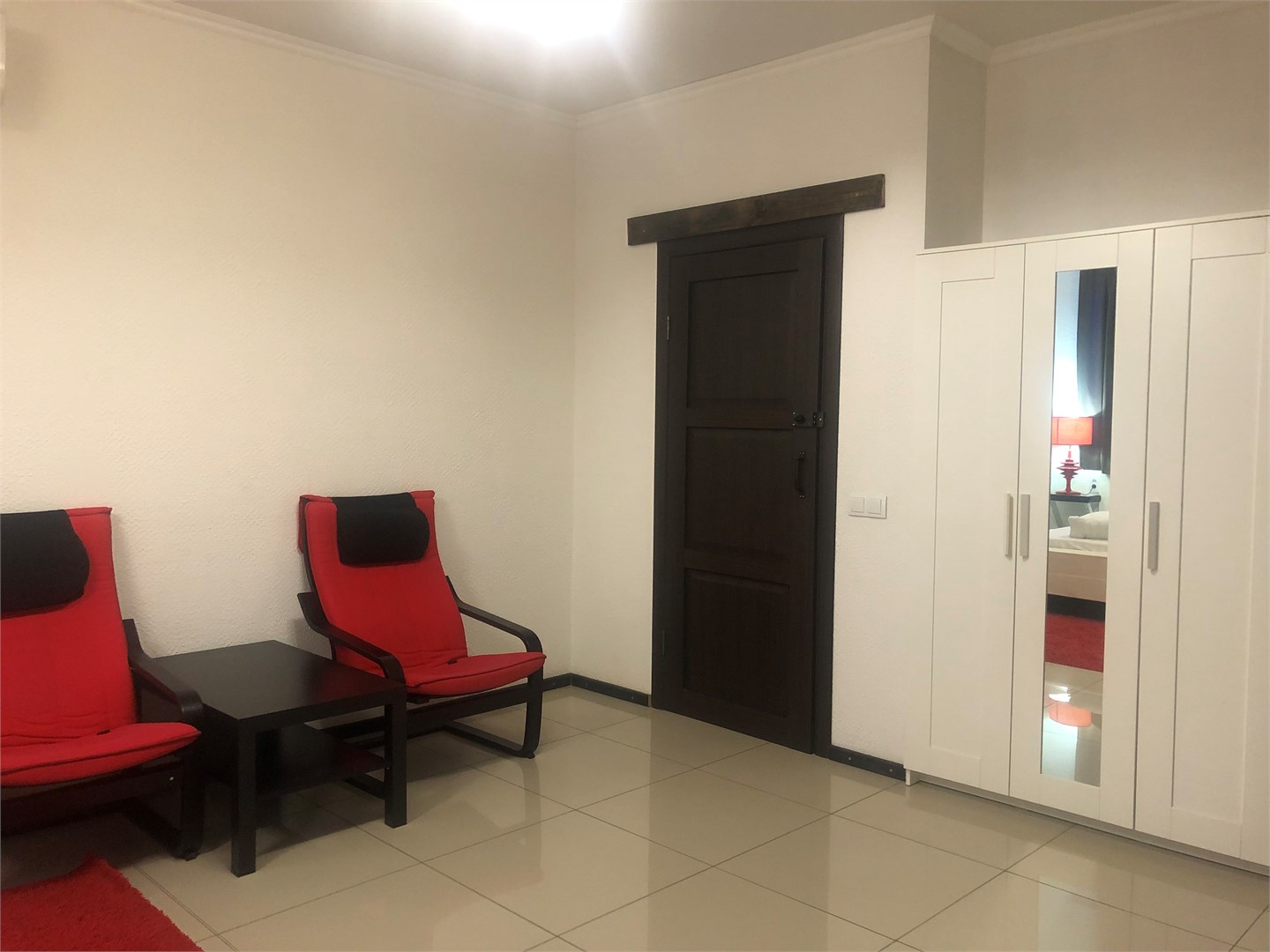 полулюкс в Good Night House