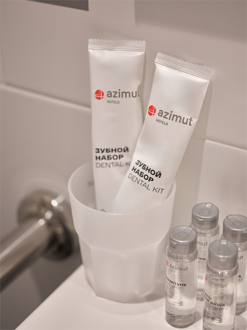 Номер для маломобильных граждан в Azimut