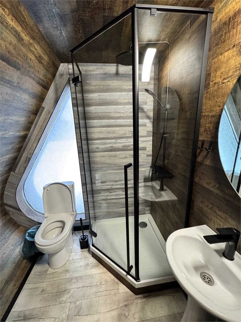 Биг Хаус в Робинзон Eco Village