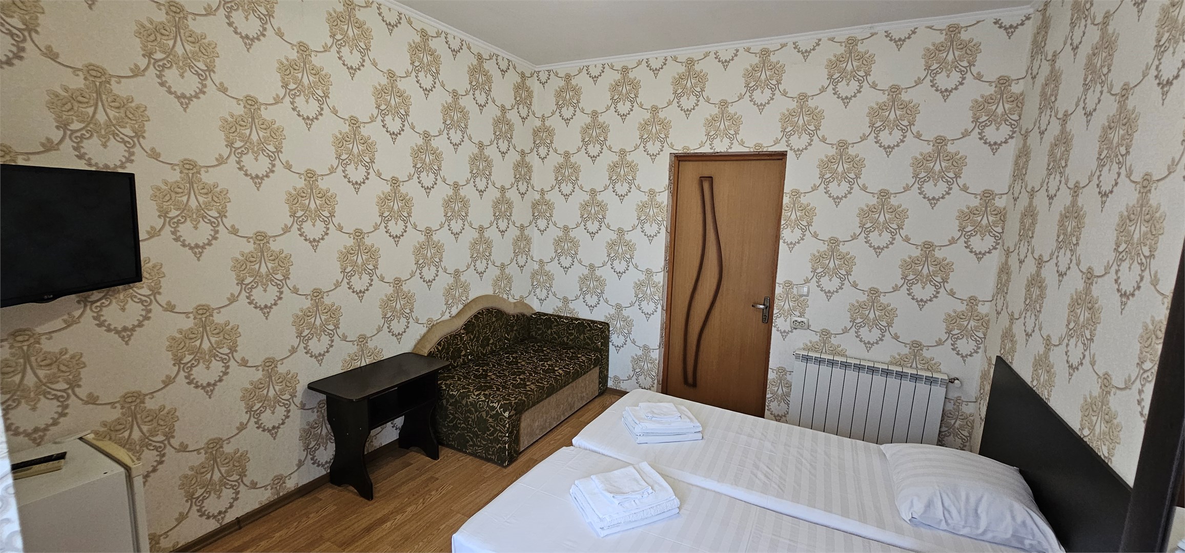 Трехместный с балконом в Сангрия