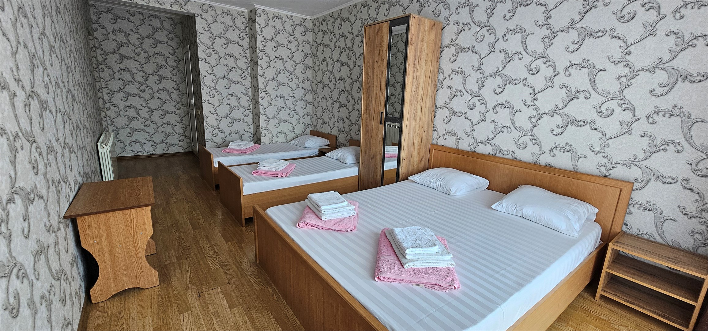 четырехместный с балконом в Сангрия