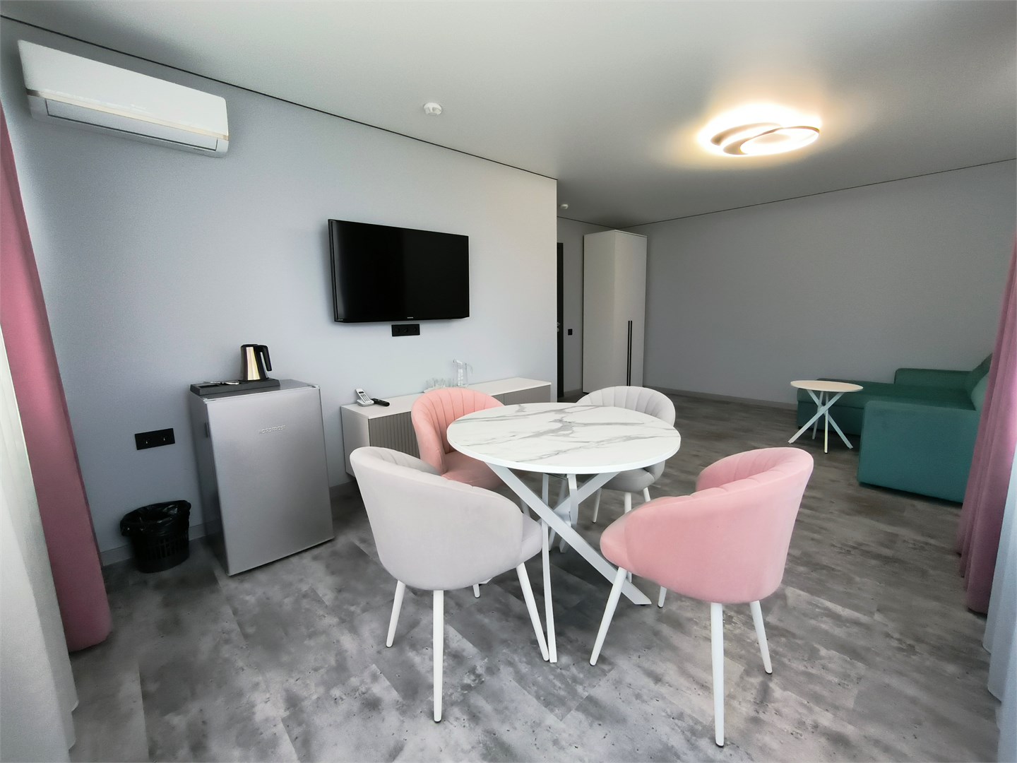 Первая категория двухкомнатный двухместный в Витязь