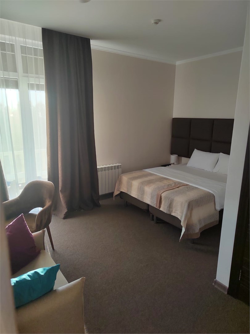 3. Делюкс в Migal