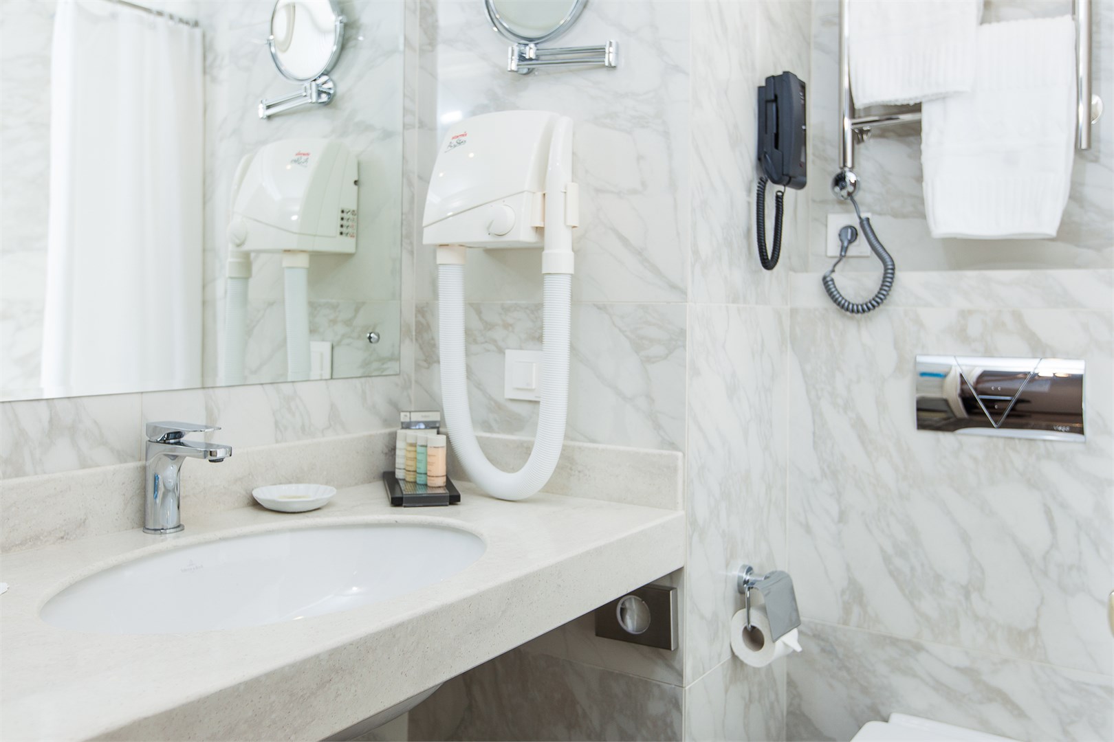 Первая Категория (Стандартный номер с завтраком) в Lazurnaya hotel&SPA