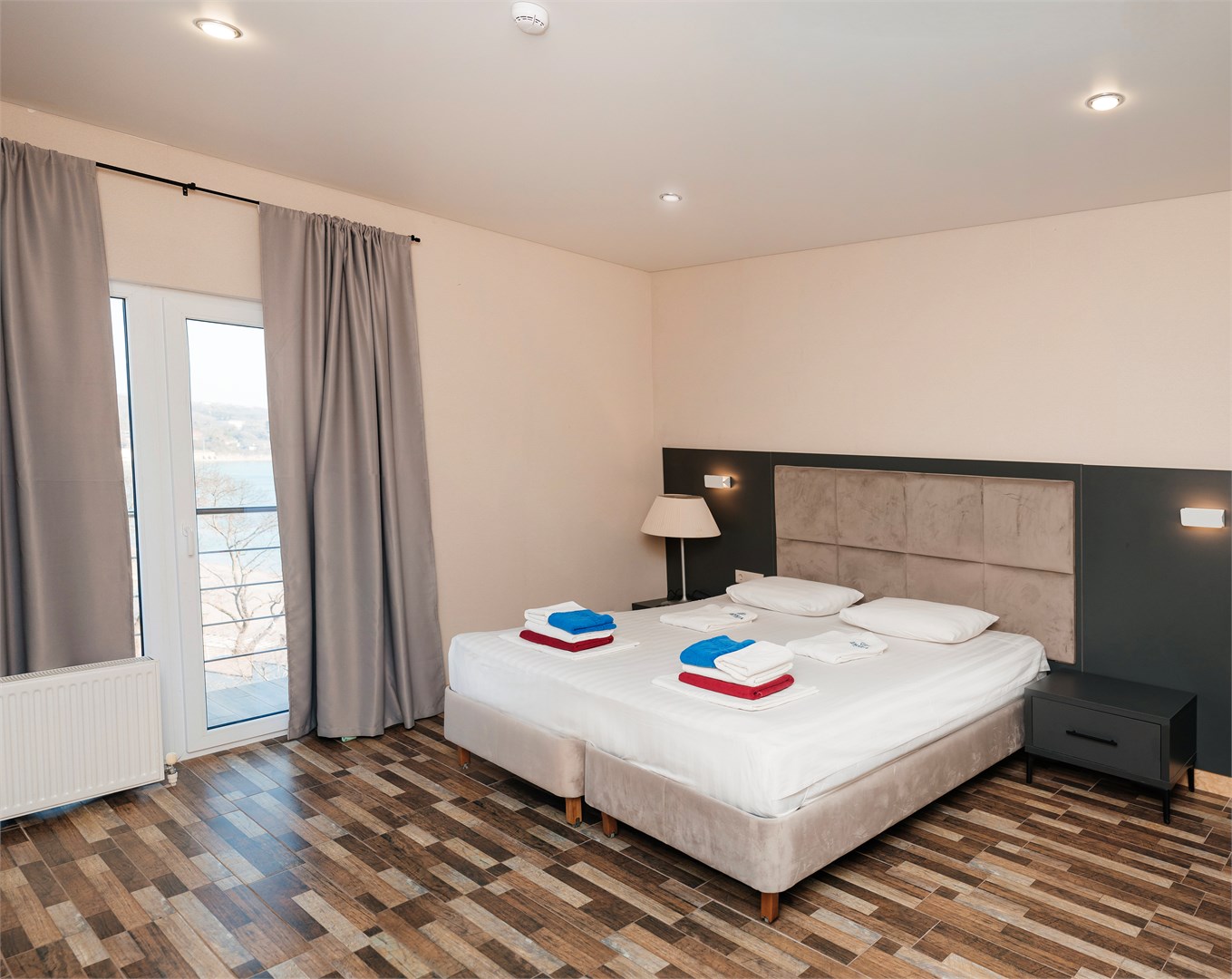 1 ком. 3х местный комфорт с видом (Магнолия) в В доме у моря