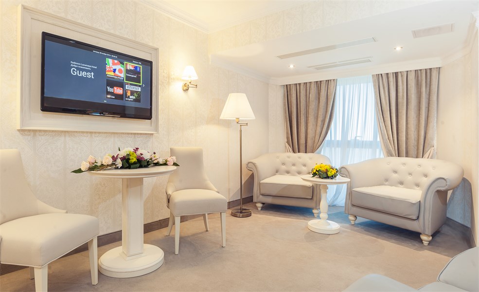 Джуниор сюит (с завтраком) в Lazurnaya hotel&SPA