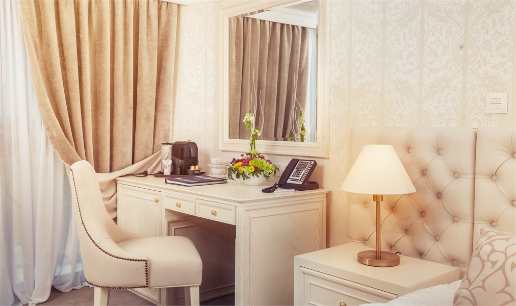 Джуниор сюит (с завтраком) в Lazurnaya hotel&SPA