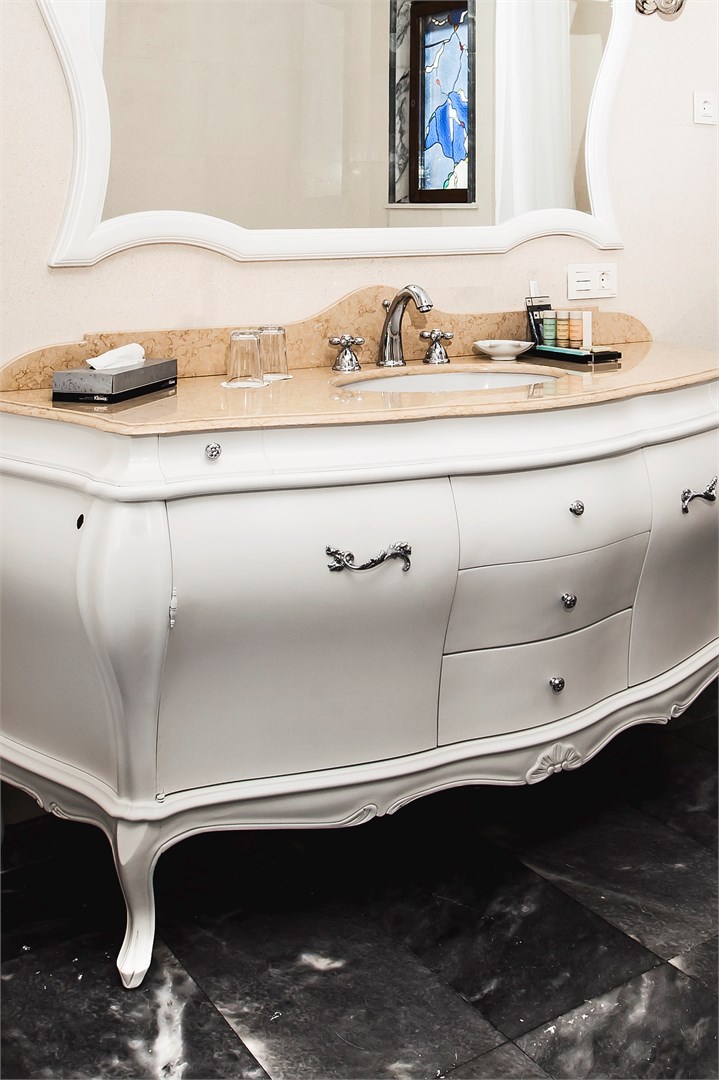 Апартаменты (Вилла с двумя спальнями, с завтраком) в Lazurnaya hotel&SPA