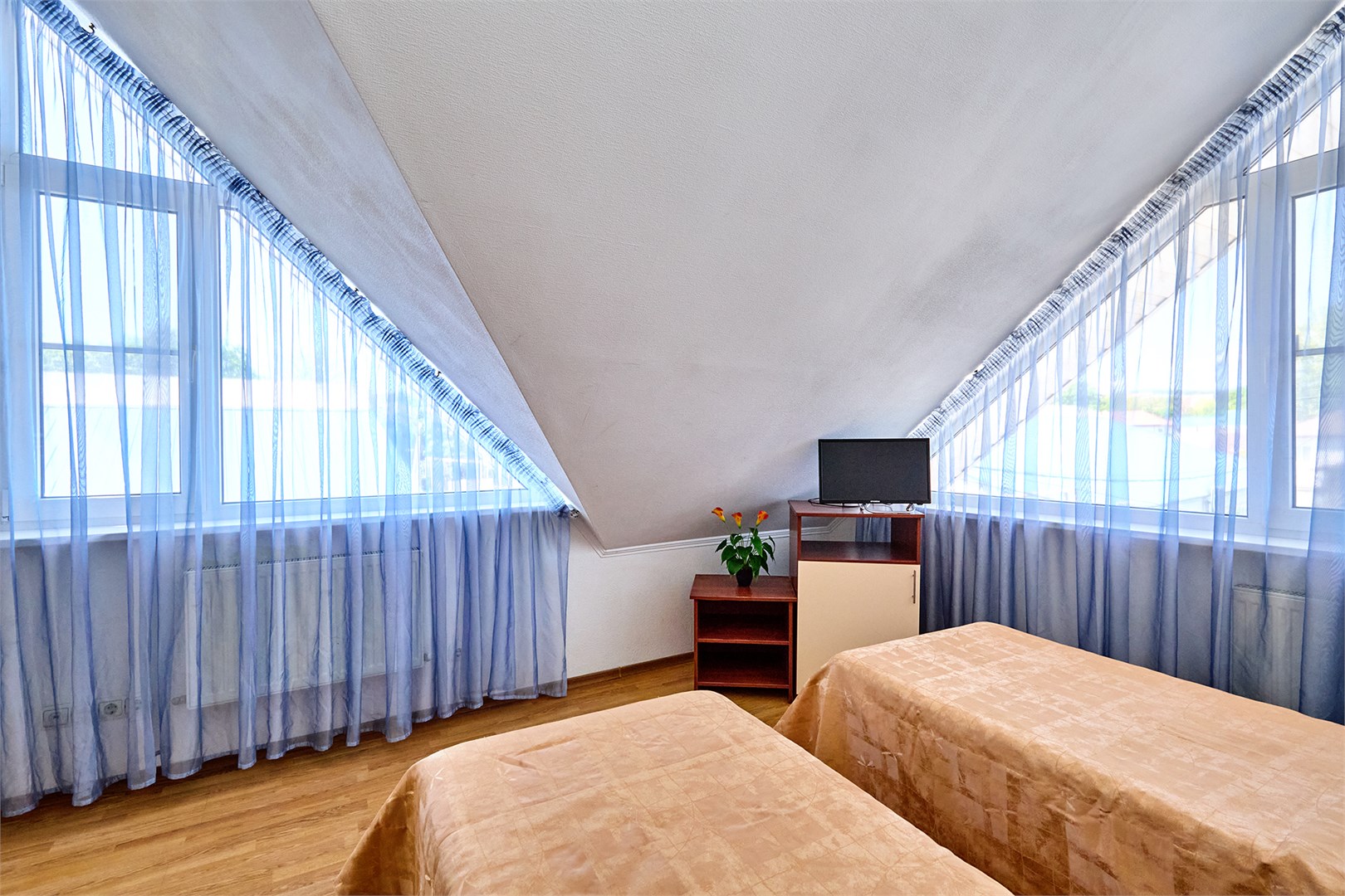 2-Х МЕСТНЫЙ БЕЗ БАЛКОНА в Солнечный