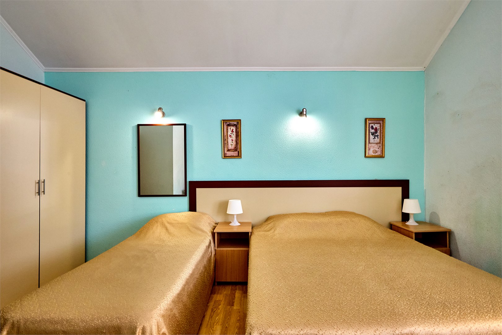 3-Х МЕСТНЫЙ С БАЛКОНОМ в Солнечный