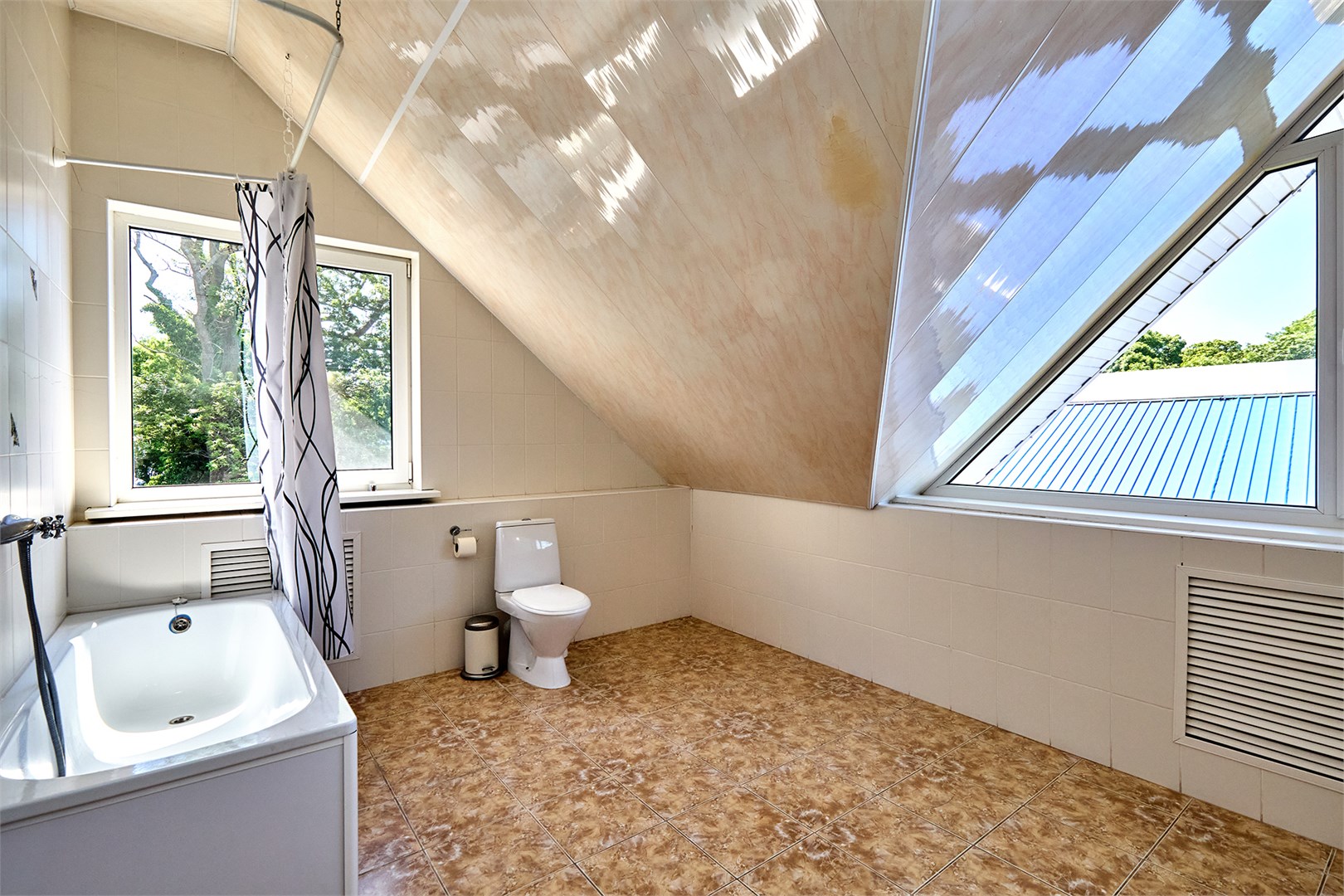 3-Х МЕСТНЫЙ С БАЛКОНОМ в Солнечный