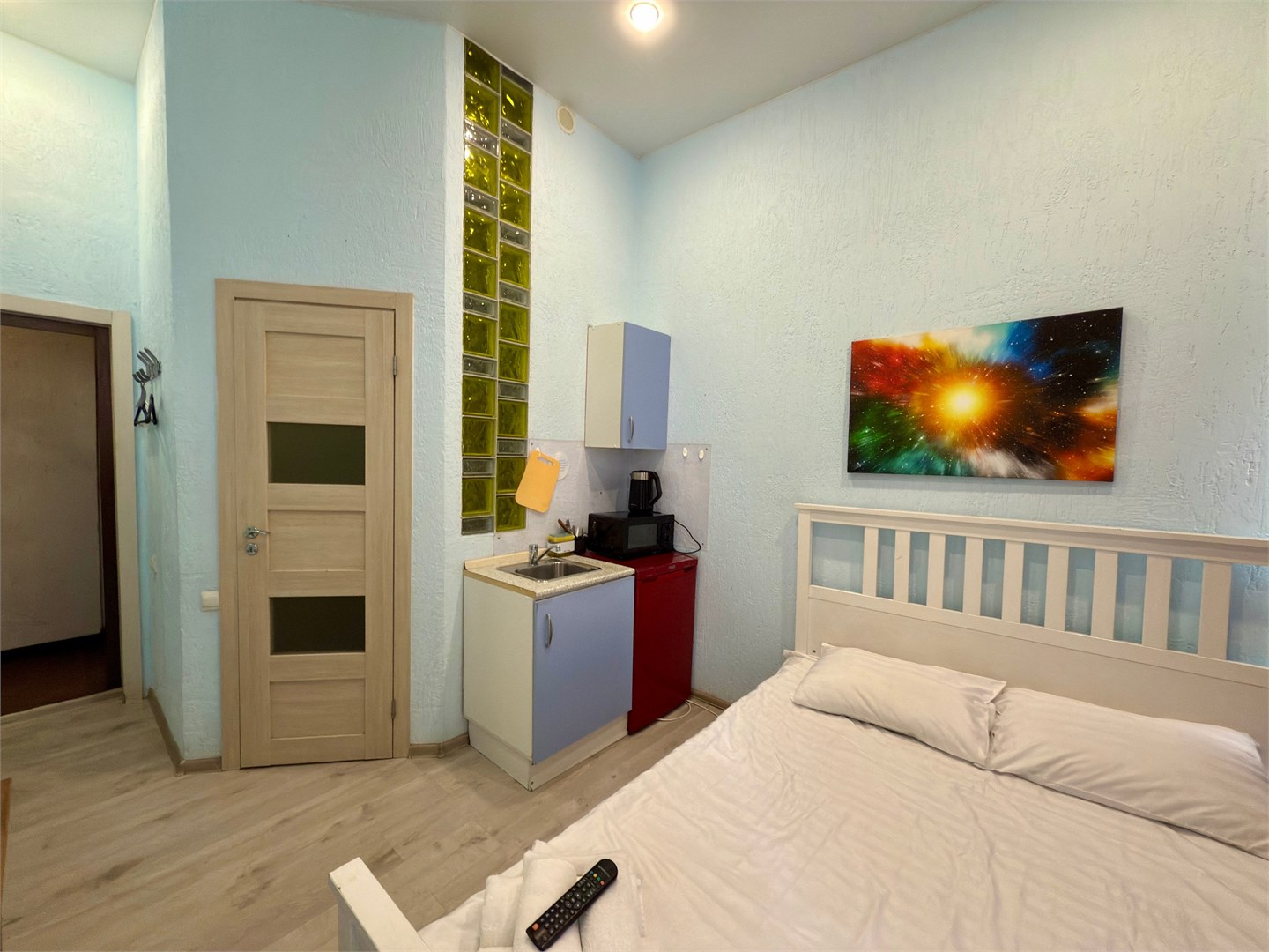 Студия с двуспальной кроватью в Green Grape SyncotelHome