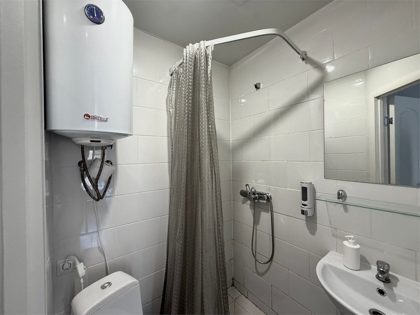 Студия с двумя раздельными кроватями в Green Grape SyncotelHome