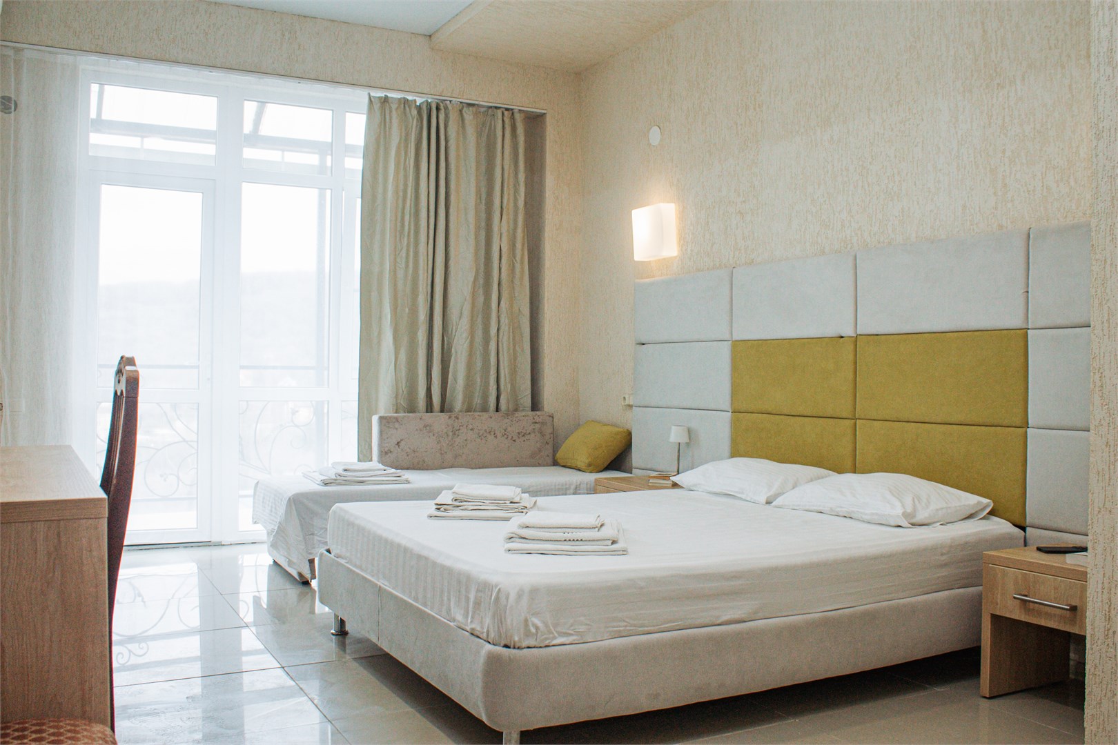 Комфорт 3м 3 эт (2+1) в Villa Park Victoria