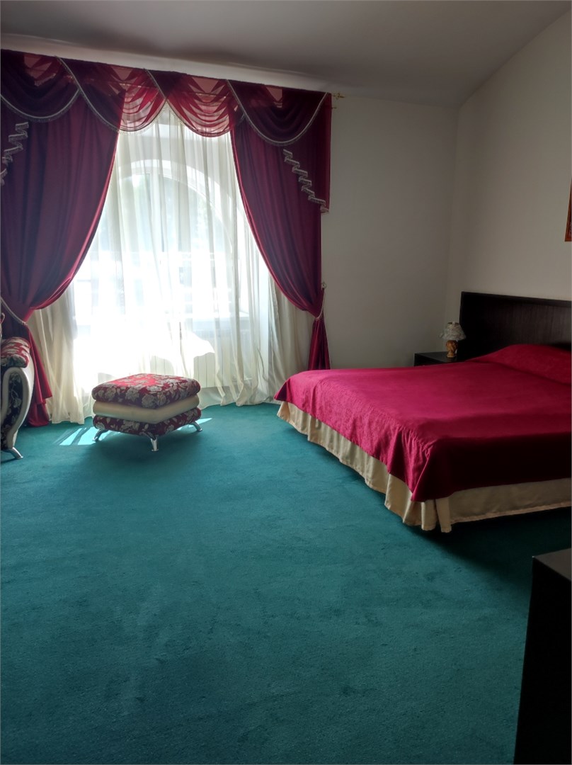 Люкс в Марафон