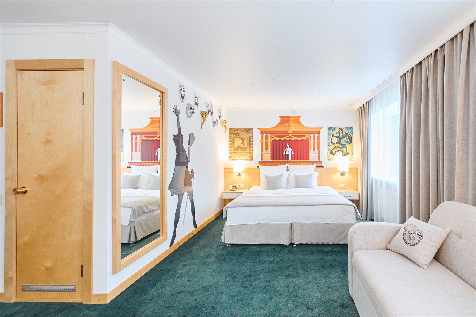 Номер "Авторский" в Восток