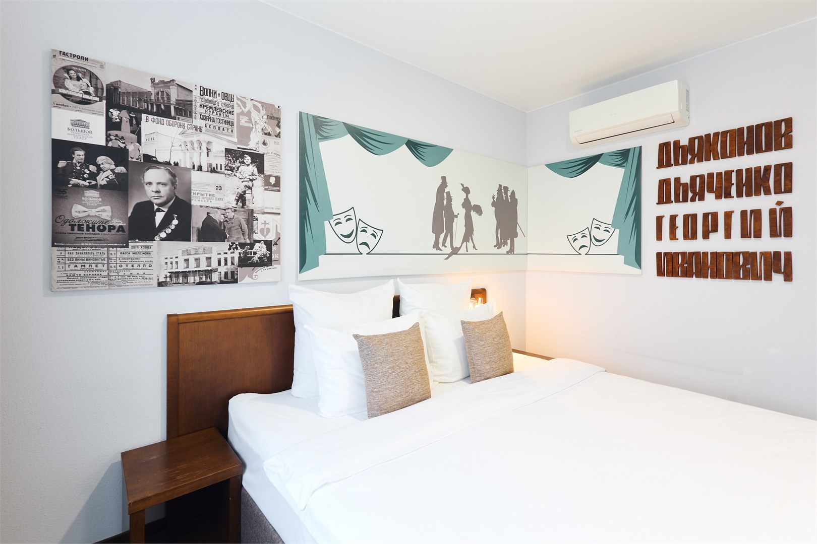 Номер улучшенный с двуспальной кроватью в Восток