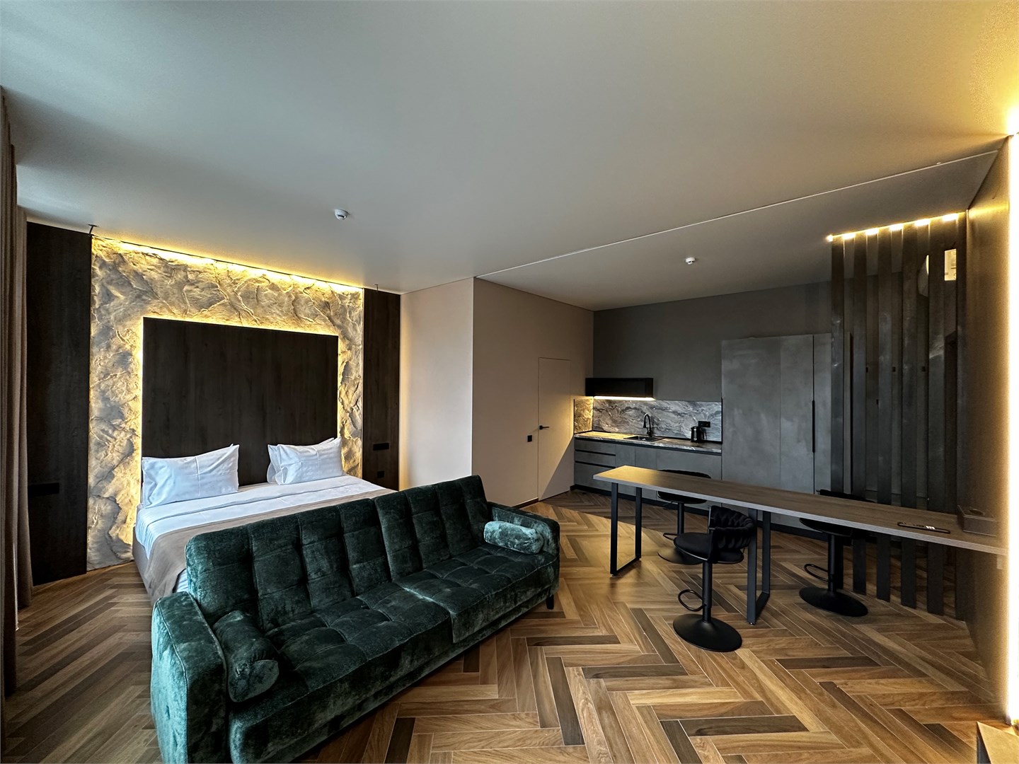 Студия Делюкс в Stay inn