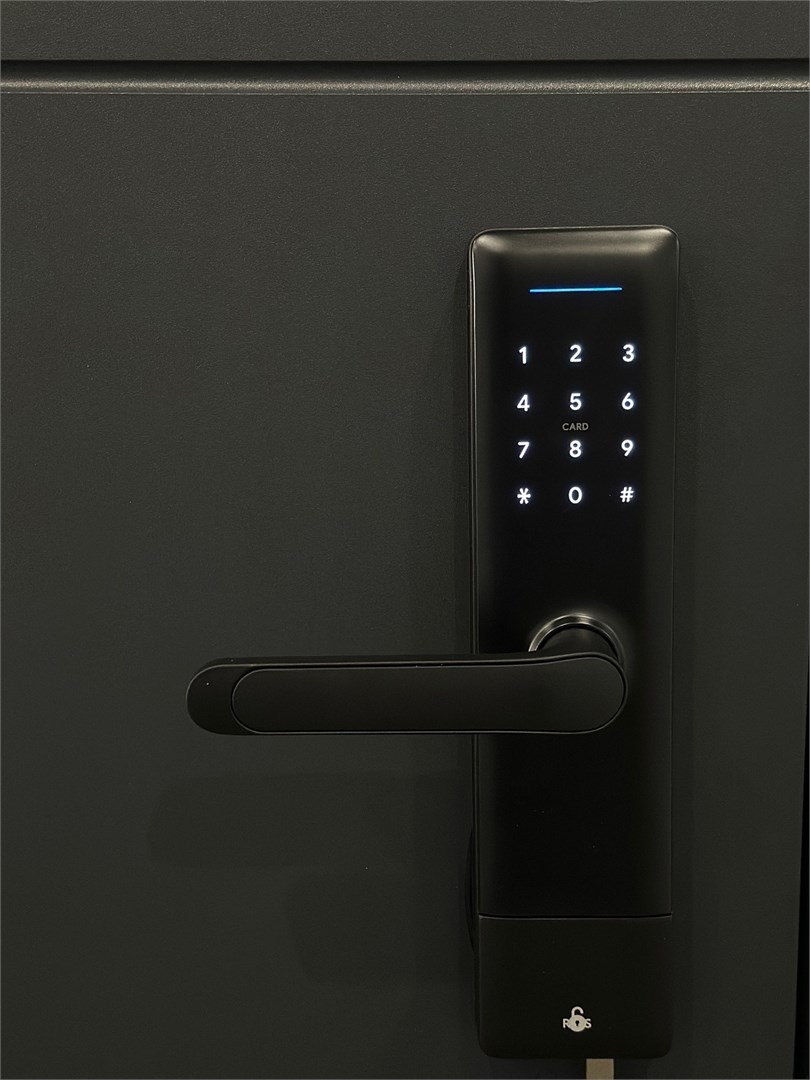 DOUBLE №1 с видом во двор в Театральная