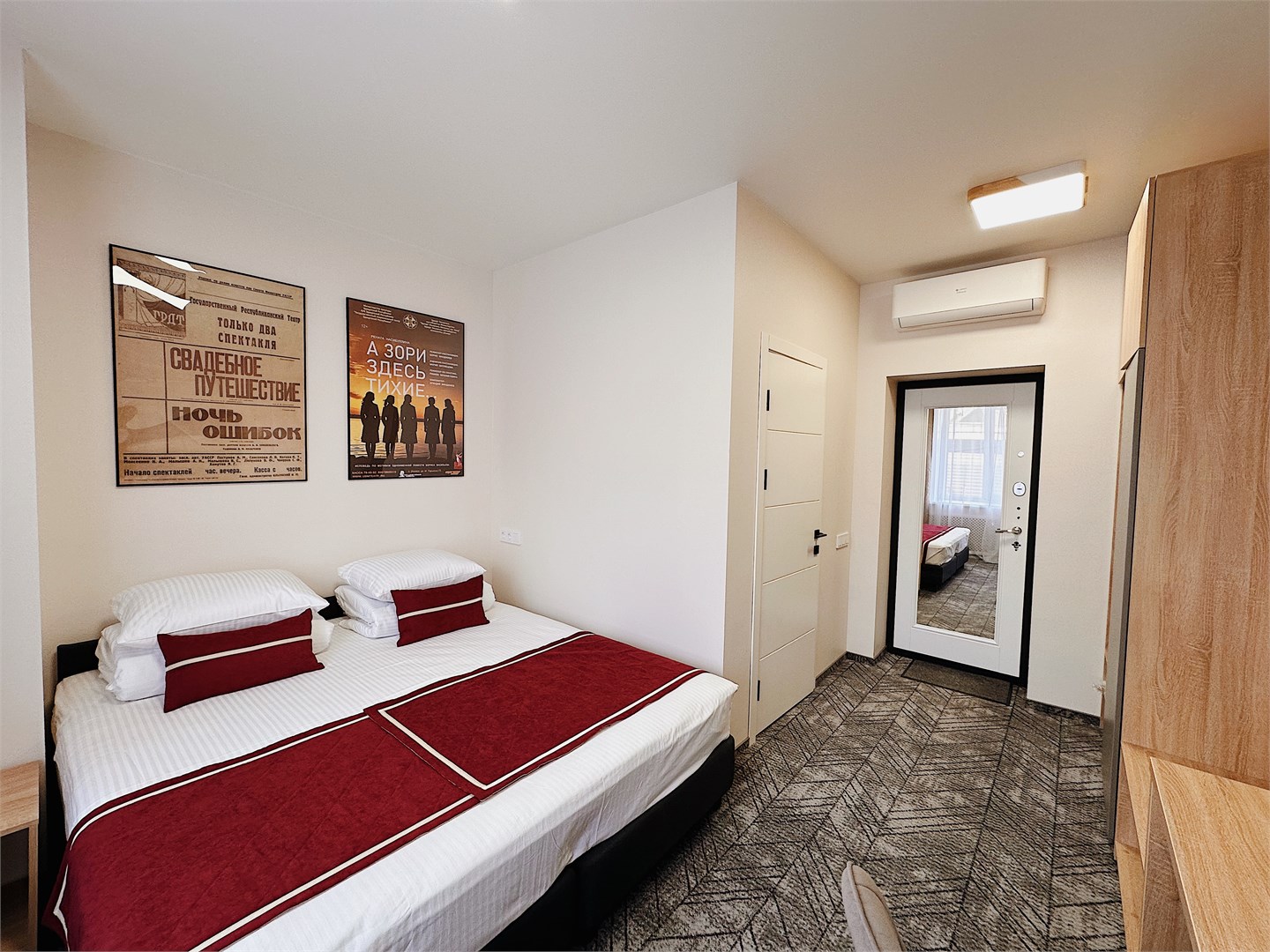 DOUBLE №1 с видом во двор в Театральная