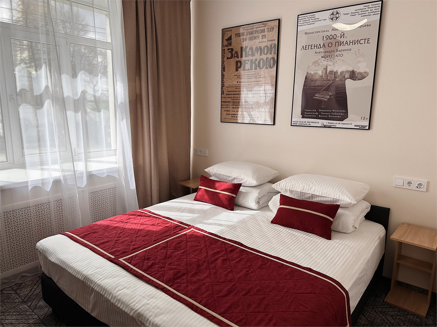 DOUBLE №4 с видом на достопримечательности в Театральная