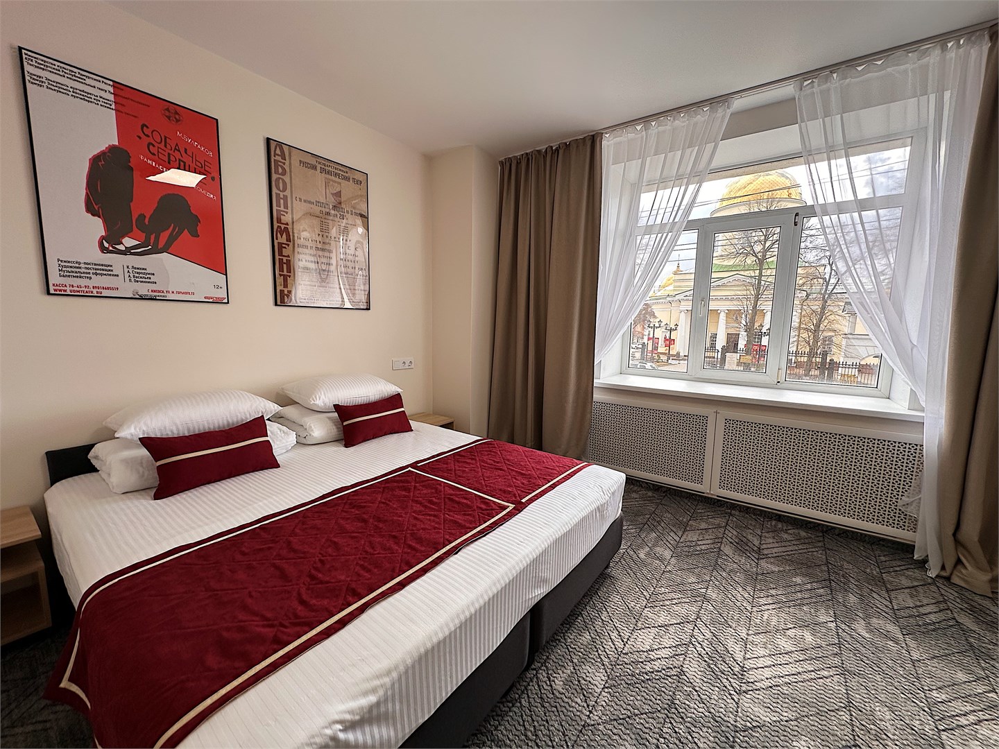 DOUBLE №6 с видом на достопримечательности в Театральная